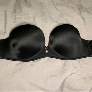 Like new VS strapless bombshell bra 32B